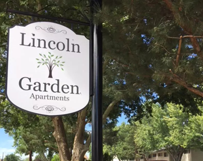 lincoln garden apartments sign